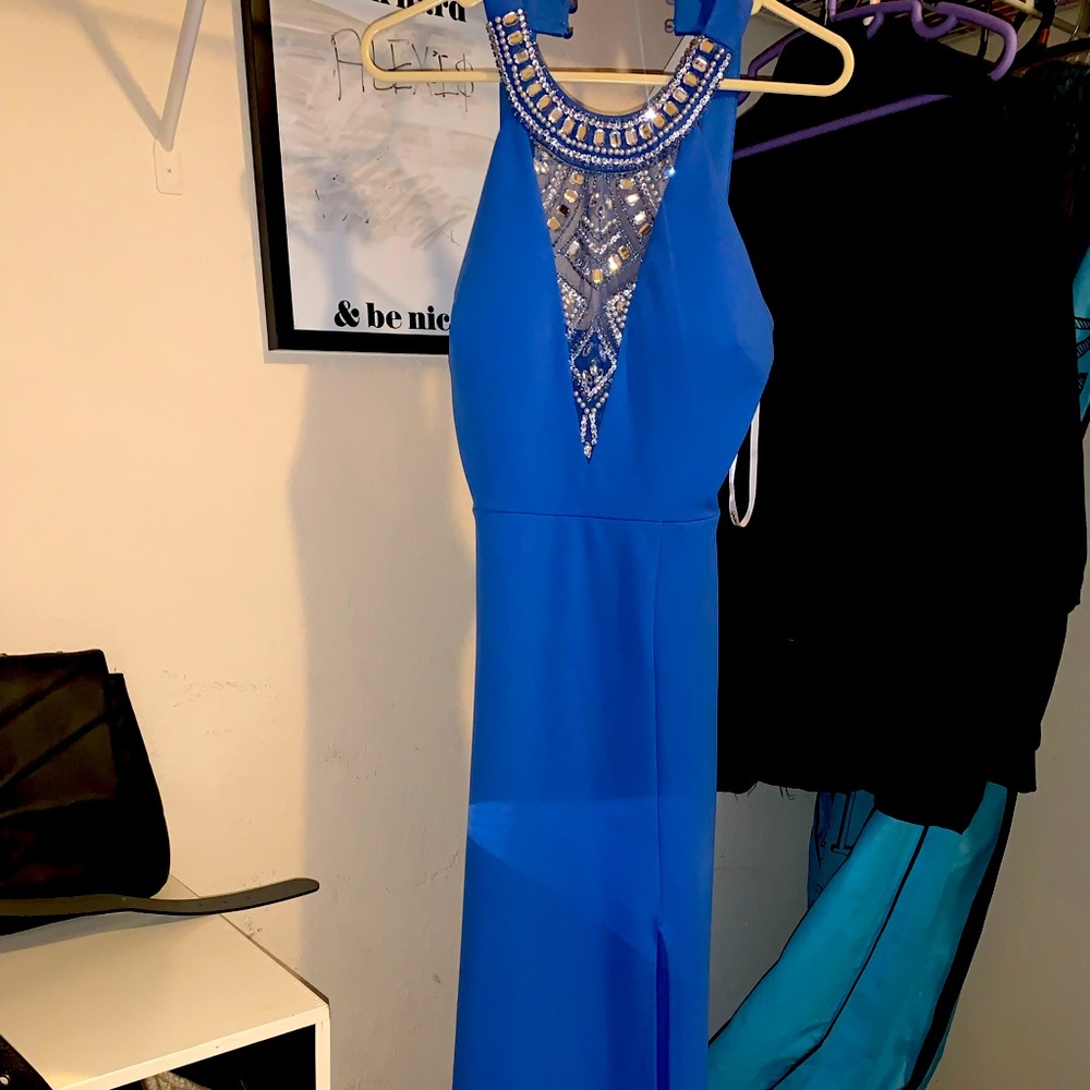 Blue prom dress!